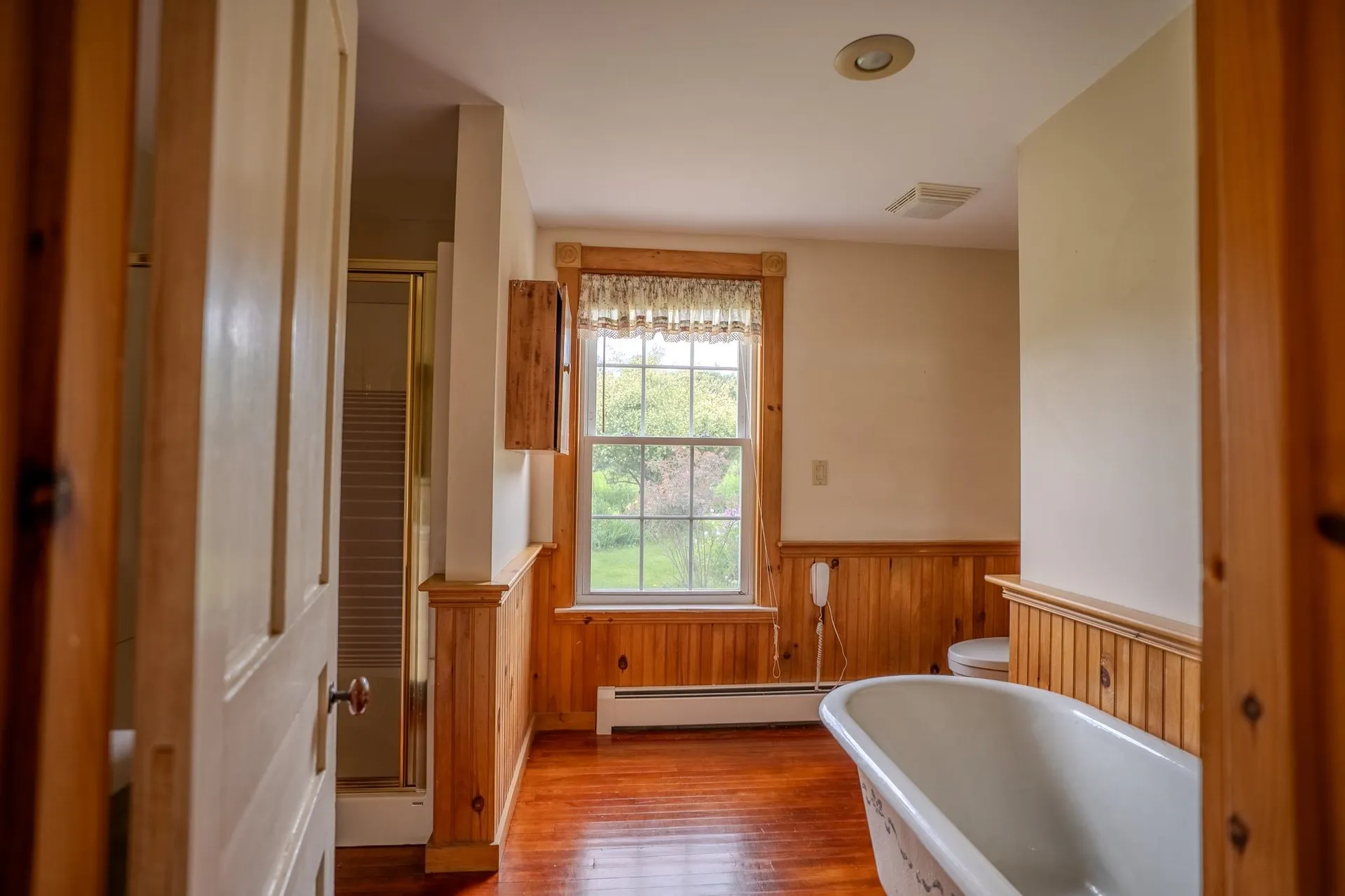 125 South Main Street Peacham VT 05862