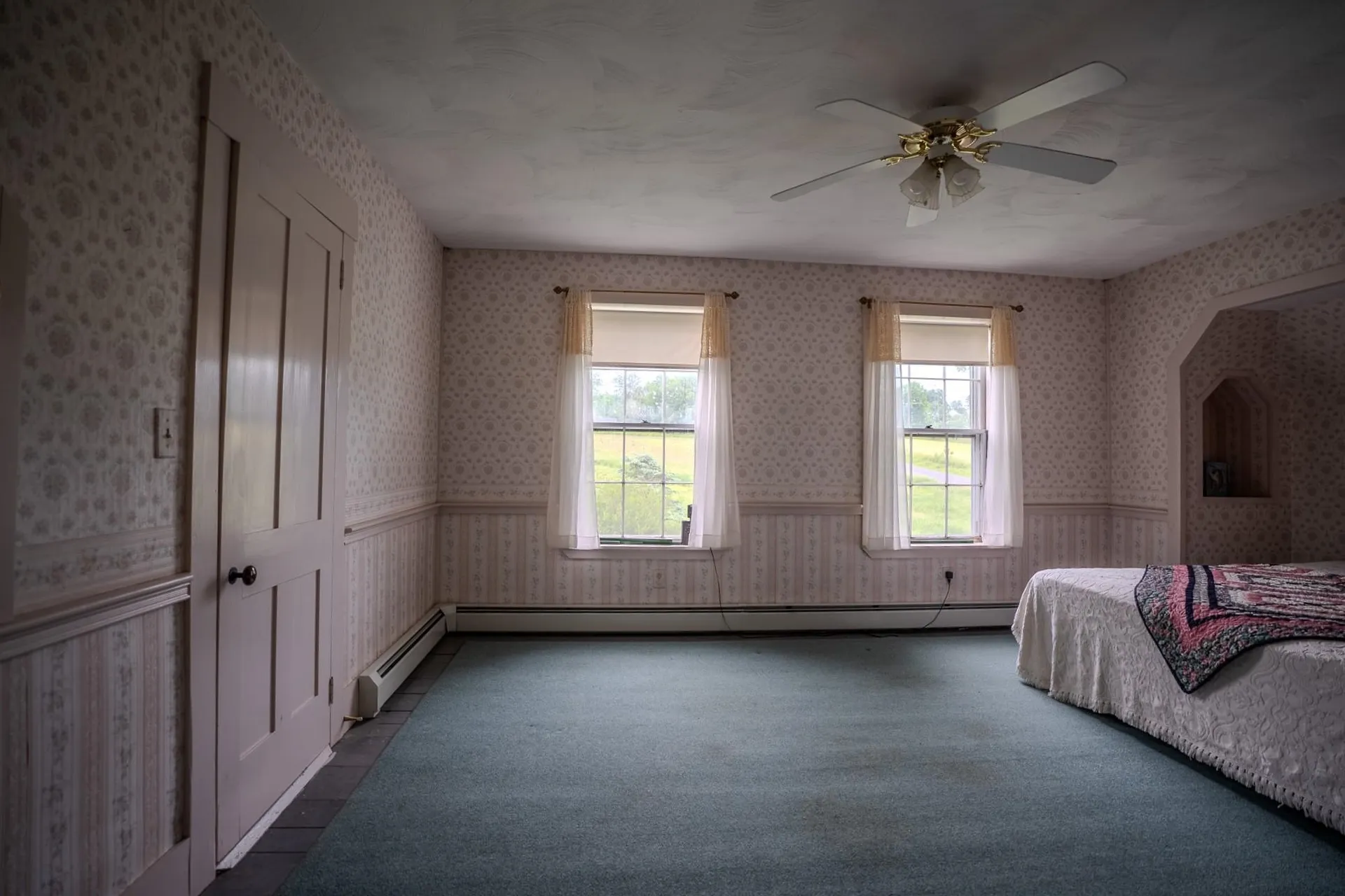 125 South Main Street Peacham VT 05862