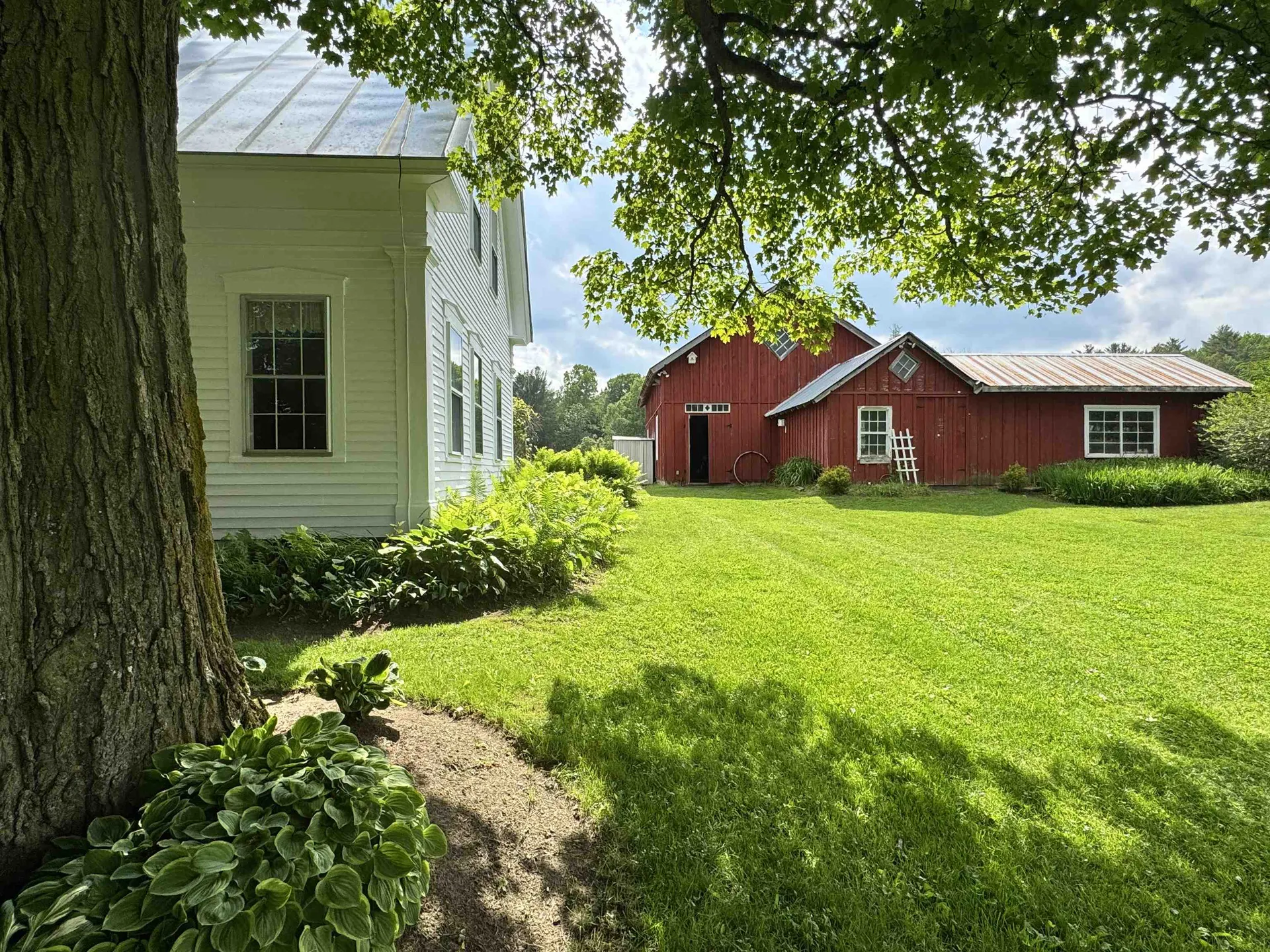 125 South Main Street Peacham VT 05862