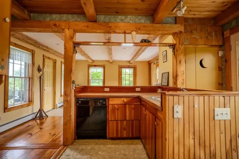 125 South Main Street Peacham VT 05862