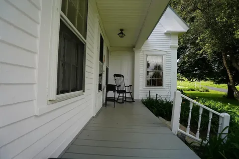 125 South Main Street Peacham VT 05862