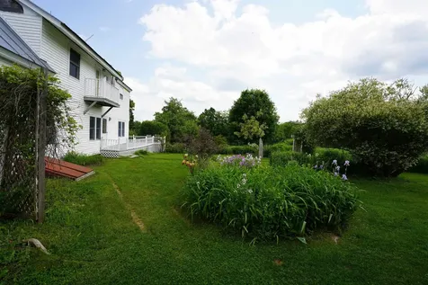 125 South Main Street Peacham VT 05862