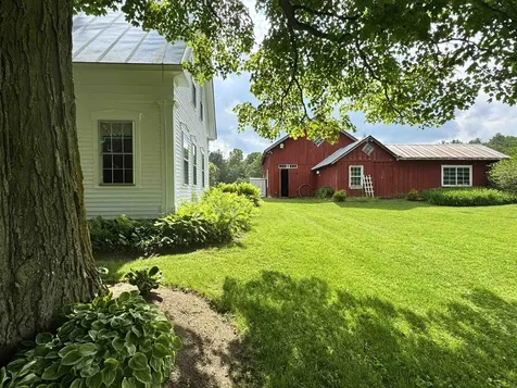 125 South Main Street Peacham VT 05862