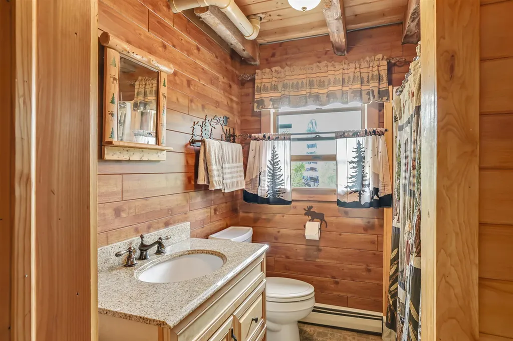 1435 Dexter Mountain Road Glover VT 05839