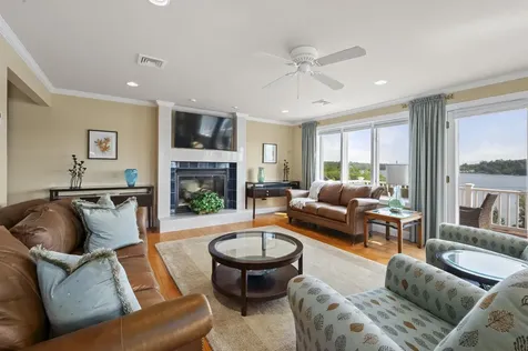 49 Prides Point Way Laconia NH 03246
