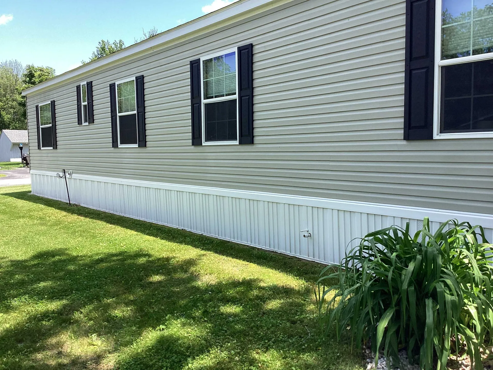19 Woodland Park Troy NH 03465