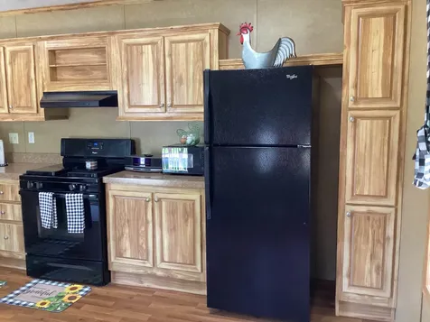 19 Woodland Park Troy NH 03465