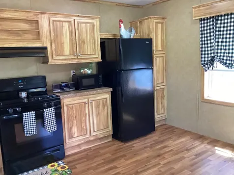 19 Woodland Park Troy NH 03465