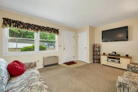 139 South Main Street Laconia NH 03246