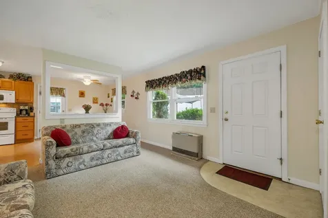 139 South Main Street Laconia NH 03246