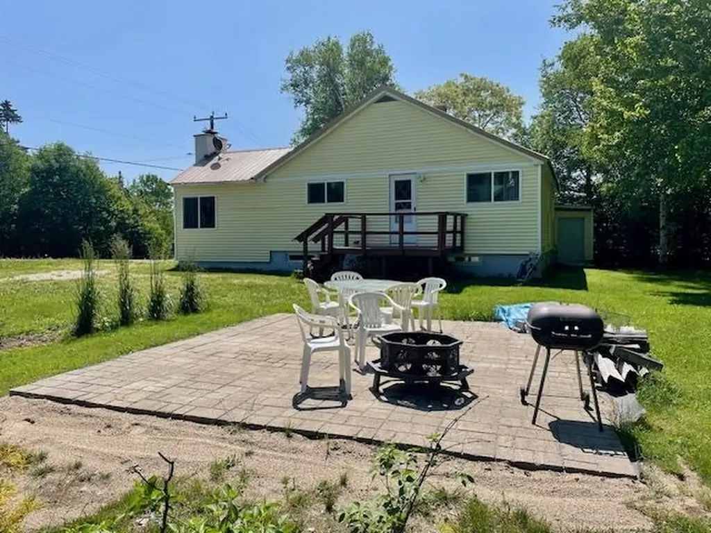 27 W Milan Road Berlin NH 03570