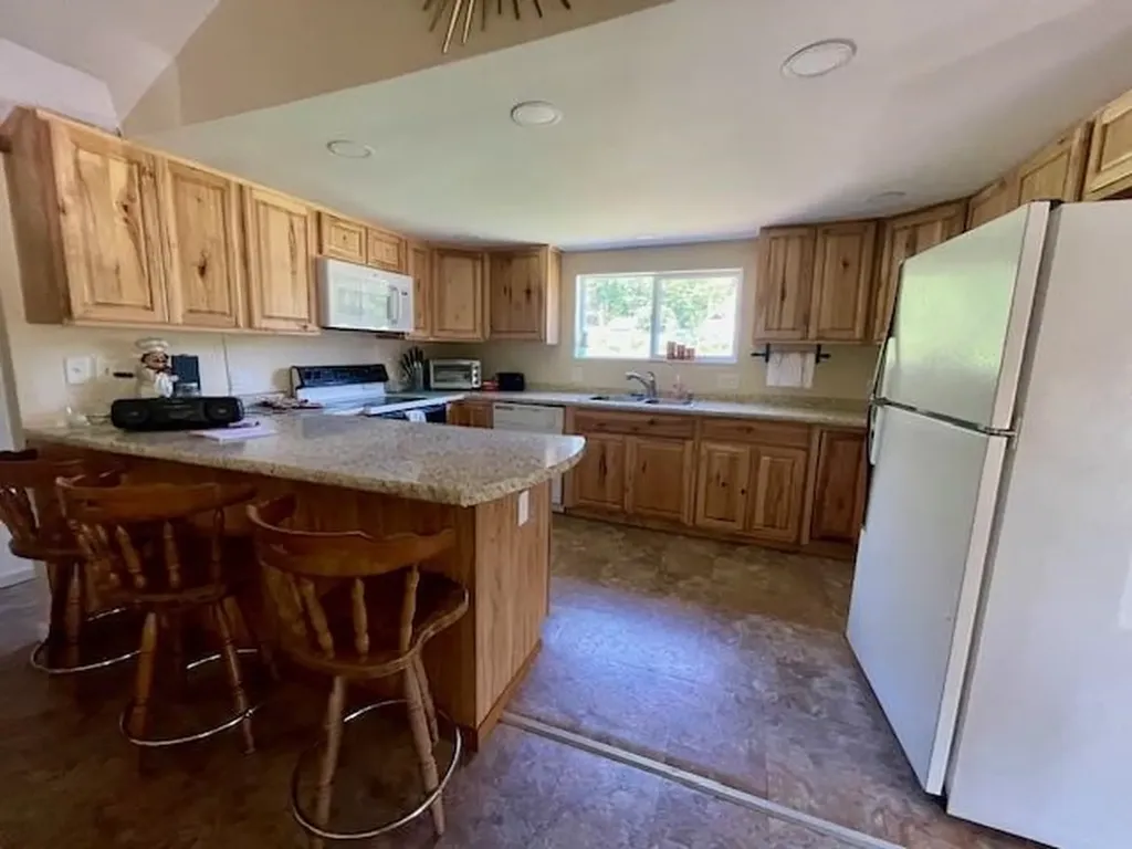 27 W Milan Road Berlin NH 03570