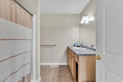 6 Brittany Lane St. Albans Town VT 05478