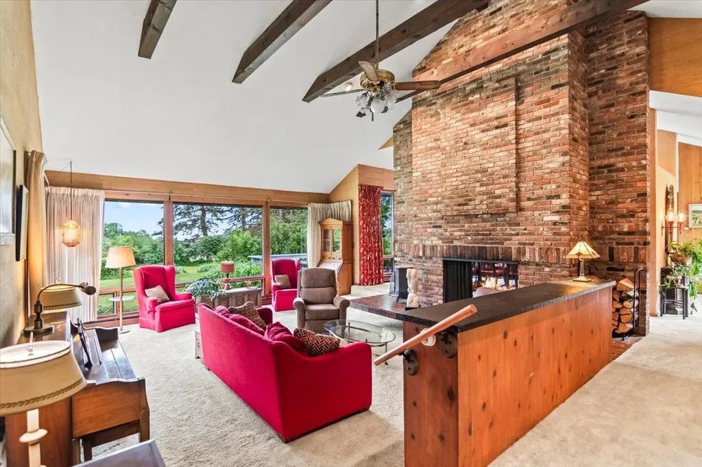 92 Coventry Lane Manchester VT 05255