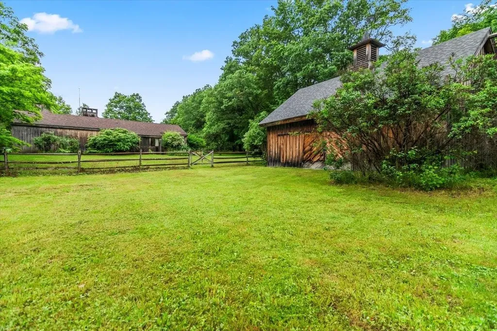 92 Coventry Lane Manchester VT 05255