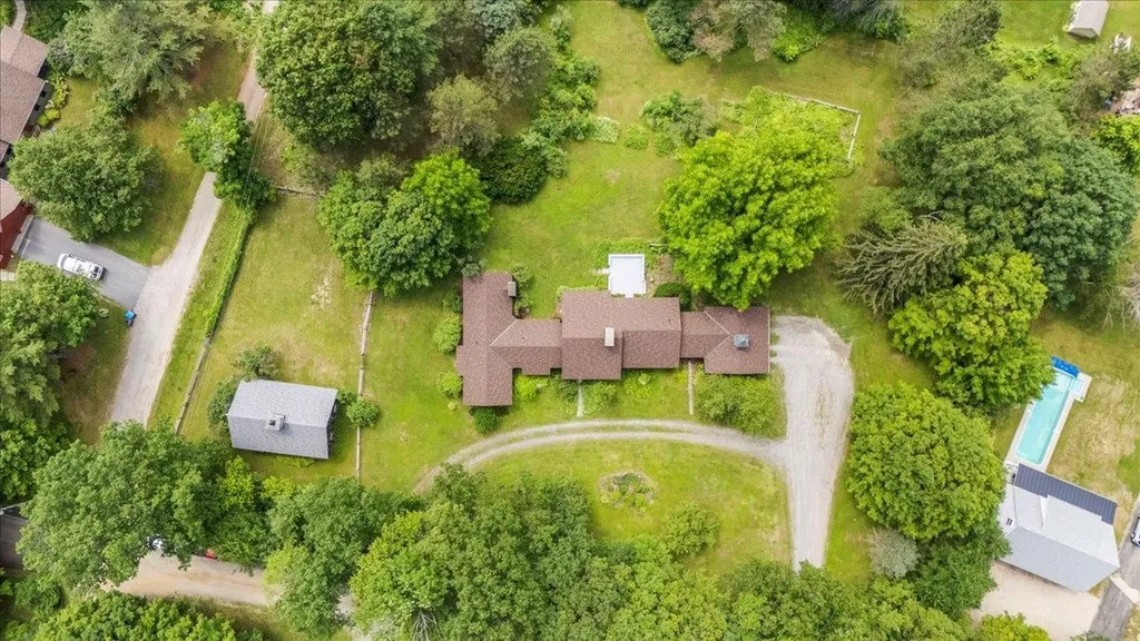 92 Coventry Lane Manchester VT 05255