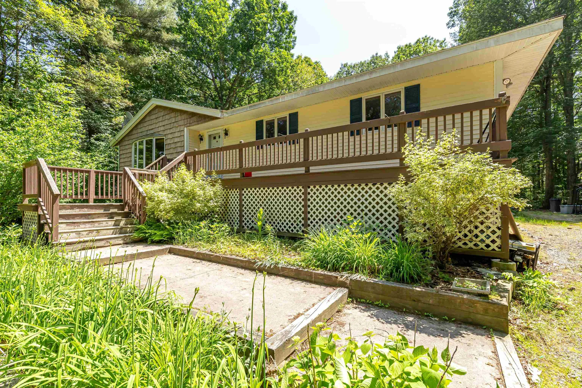 48 Mary Ann Avenue Salem NH 03079