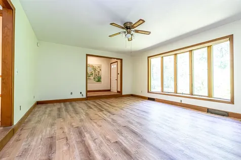 48 Mary Ann Avenue Salem NH 03079