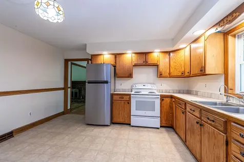 48 Mary Ann Avenue Salem NH 03079