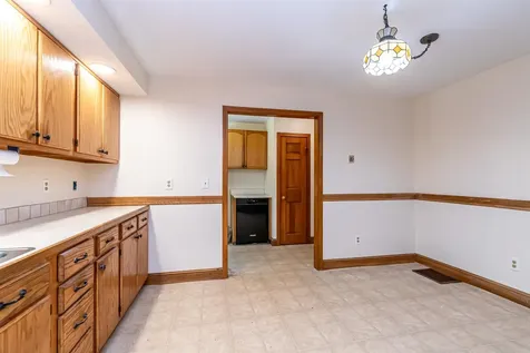 48 Mary Ann Avenue Salem NH 03079