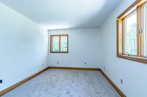 48 Mary Ann Avenue Salem NH 03079