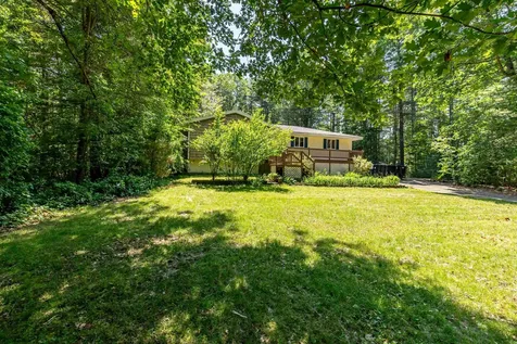 48 Mary Ann Avenue Salem NH 03079