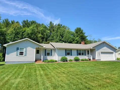 381 Cross Avenue St. Johnsbury VT 05819