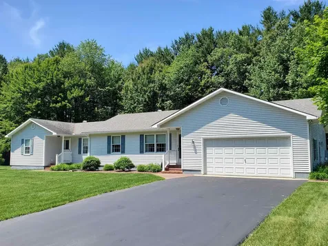 381 Cross Avenue St. Johnsbury VT 05819