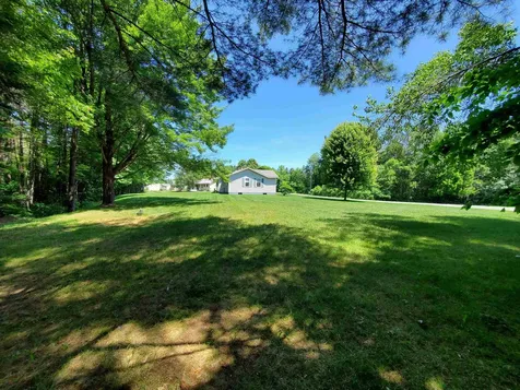 381 Cross Avenue St. Johnsbury VT 05819