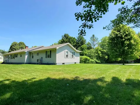 381 Cross Avenue St. Johnsbury VT 05819