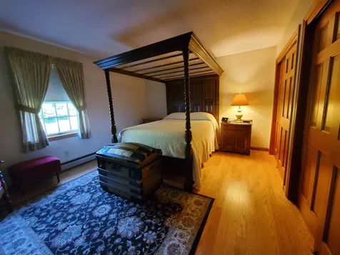381 Cross Avenue St. Johnsbury VT 05819