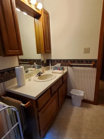 381 Cross Avenue St. Johnsbury VT 05819