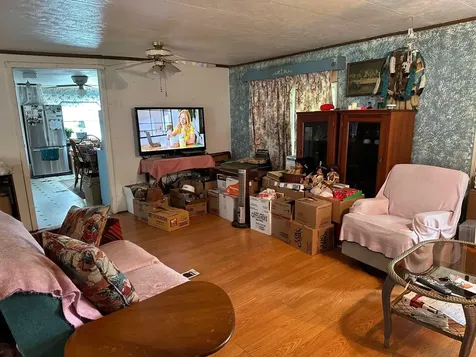 18 Avery Circle Winchester NH 03470