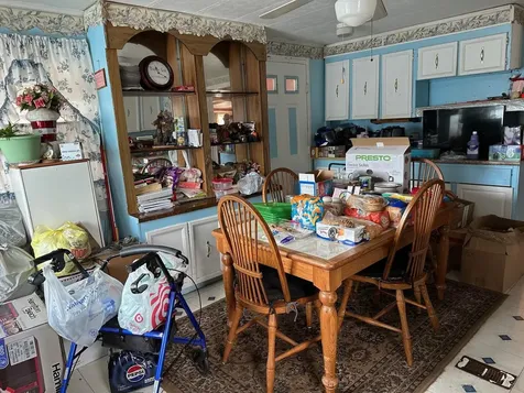 18 Avery Circle Winchester NH 03470