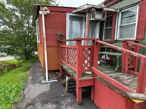 18 Avery Circle Winchester NH 03470