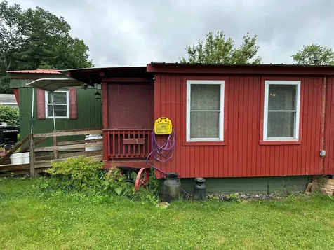 18 Avery Circle Winchester NH 03470