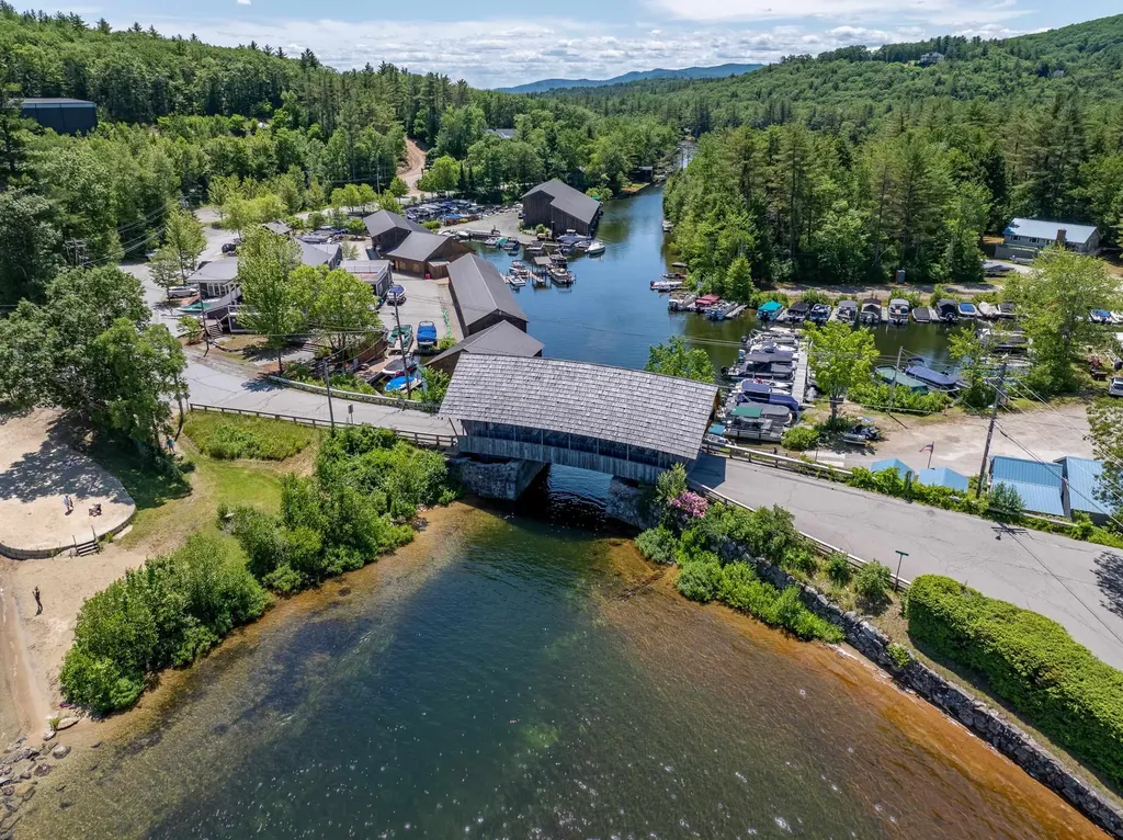 12 Peaked Hill Road Ashland NH 03217