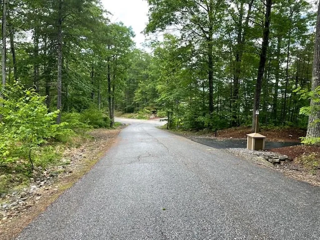 12 Peaked Hill Road Ashland NH 03217