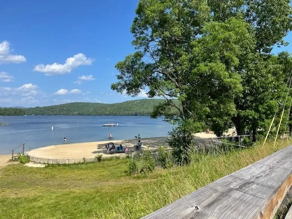 12 Peaked Hill Road Ashland NH 03217