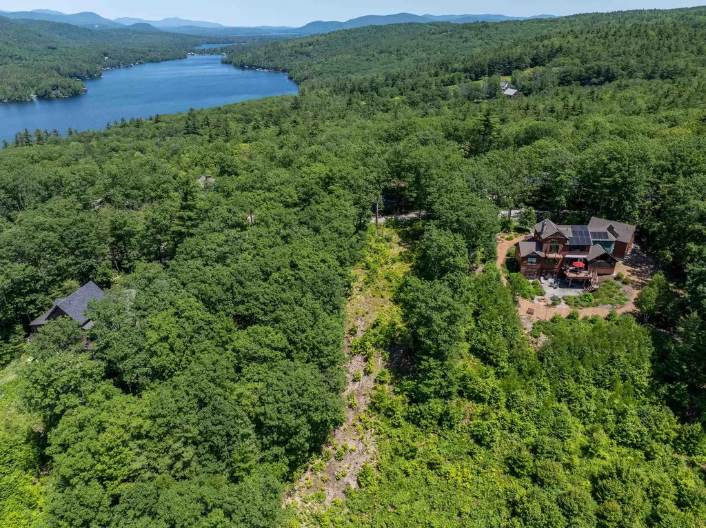 12 Peaked Hill Road Ashland NH 03217