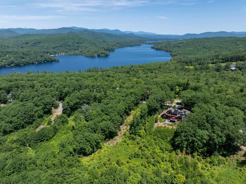 12 Peaked Hill Road Ashland NH 03217