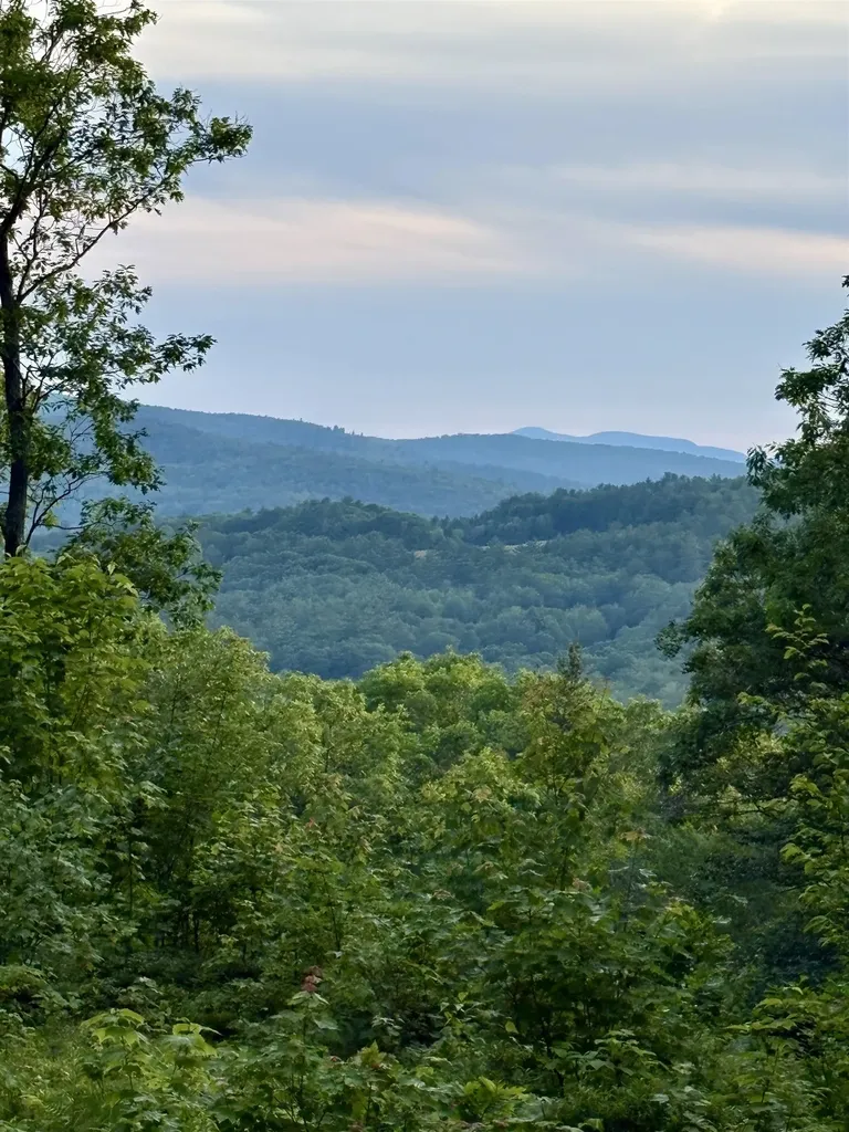 12 Peaked Hill Road Ashland NH 03217