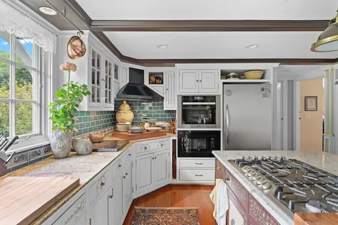 594 Nh Route 10 Orford NH 03777