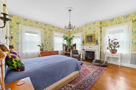 594 Nh Route 10 Orford NH 03777