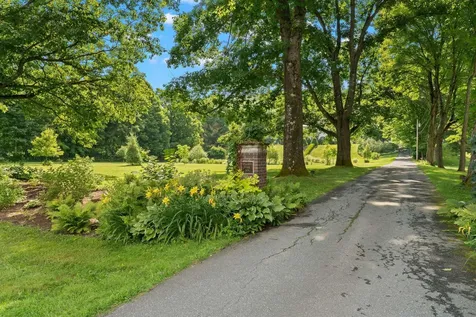 594 Nh Route 10 Orford NH 03777