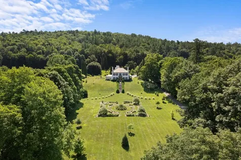 594 Nh Route 10 Orford NH 03777