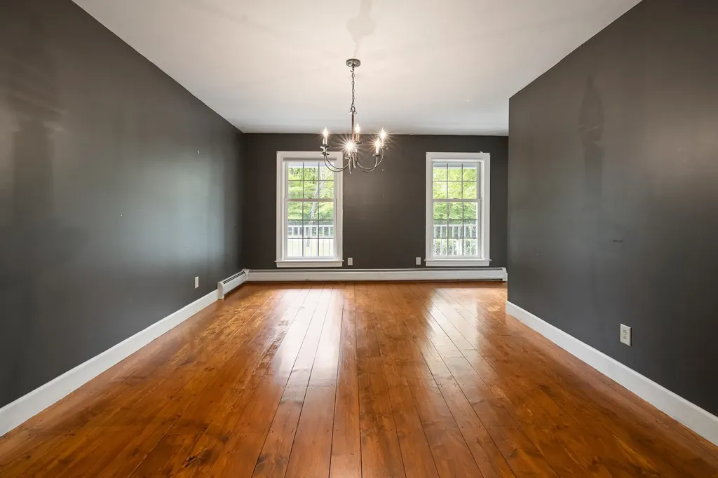 56 Mending Walls Road Manchester VT 05255