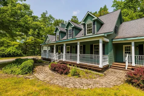 56 Mending Walls Road Manchester VT 05255