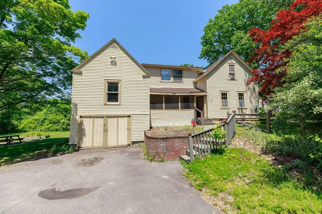 123 S Lincoln Street Keene NH 03431