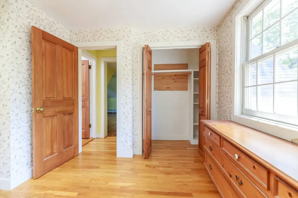 123 S Lincoln Street Keene NH 03431